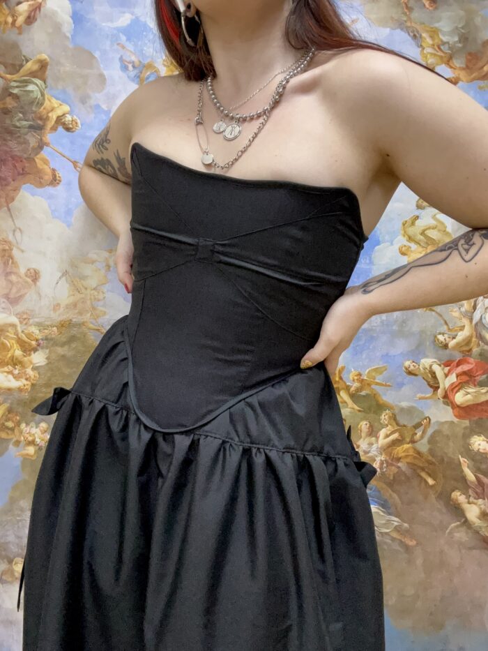 Black Bow Corset - Image 3